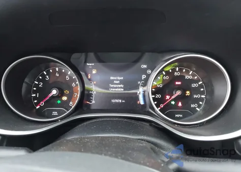 2018 Jeep Compass Latitude 4X4 from USA, damaged, VIN 3C4NJDBB2JT222522